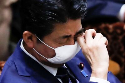 Japan Draws Fire from Its Medics for Virus Response, Govt Prepares Aid Package for 'WW II Like Crisis'