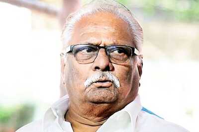 Maharashtra Election Results: Independent Candidate Guards EVM Room Ahead of Counting