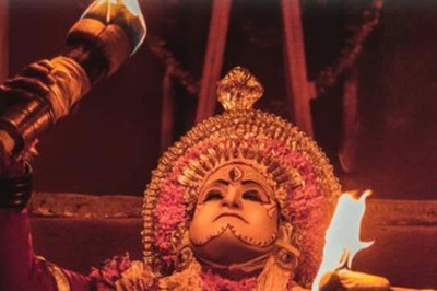 Kantara Star Rishab Shetty Stirs Controversial Debate After He Says ‘Panjurli Part of Hindu Rituals’