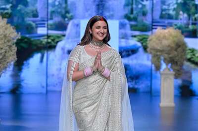 Lakme Fashion Week x FDCI: Parineeti Chopra Stuns in Faabiiana Saree Adorned With Chooda and Sindoor