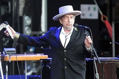 Clock is Ticking on Bob Dylan's Nobel Prize Money
