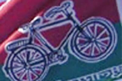 Samajwadi Party meet in Agra to discuss poll strategy