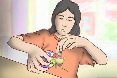 How to Choose Non‐Candy Fillings for Plastic Easter Eggs