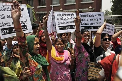 Badaun gangrape: Under fire, Akhilesh talks tough, orders helplines