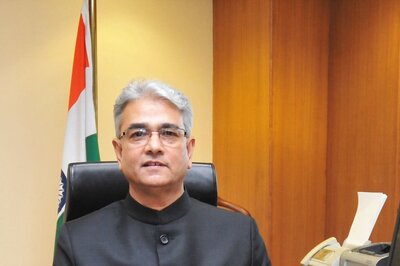 AgustaWestland Scam: Charge Sheet Against Ex-Defence Secy Shashi Kant Sharma, 4 IAF Personnel