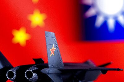 China Will 'Not Hesitate to Start War' if Taiwan Declares Independence, Beijing Tells US