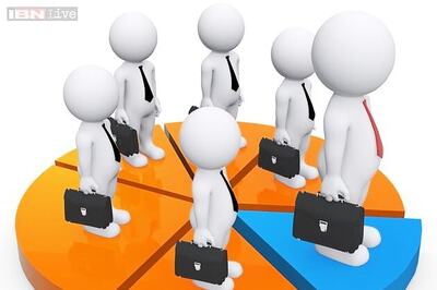 No eye contact biggest mistake during job interview: Survey