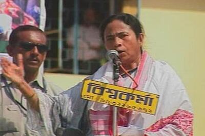 Gyaneshwari suspect killed to wipe out proof: Mamata