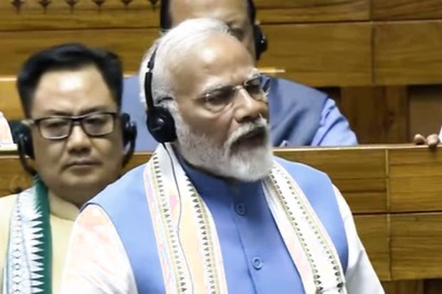 'Sabka PM': This Simple Gesture of Prime Minister Modi in Lok Sabha Carries An Important Message