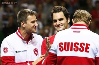 Roger Federer fires Switzerland into Davis Cup final