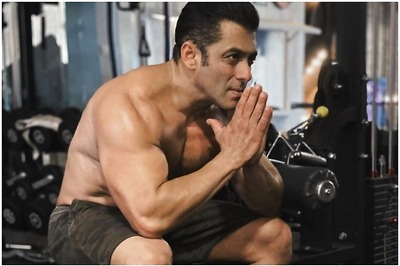 Salman Khan Asks Followers to Greet with 'Salaam' and 'Namaste' Till Coronavirus Scare is Over