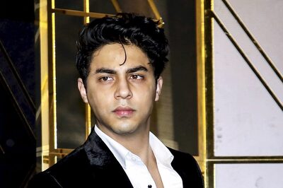 Aryan Khan Spotted Having a Good Time With Friends at a Nightclub? Watch Viral Video