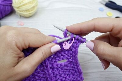 How to Knit Buttonholes