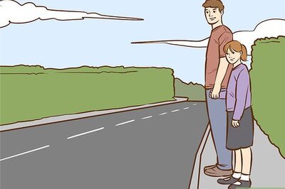 How to Teach Children Basic Street Safety when Walking
