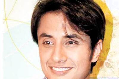 Ali Zafar replaces Shahid in 'Vettai' remake