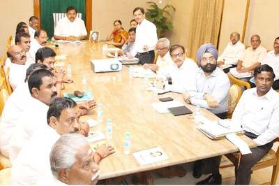 AIADMK to go on Hunger Strike to Put Pressure on Centre to Constitute Cauvery Management Board; DMK to Launch Protest