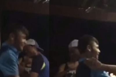 ICYMI: Rinku Singh Grooving To Kareena Kapoor’s Fevicol Se