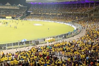 Eden Gardens Painted in Yellow as Dhoni Fever Takes Over CSK vs KKR Match in IPL 2023