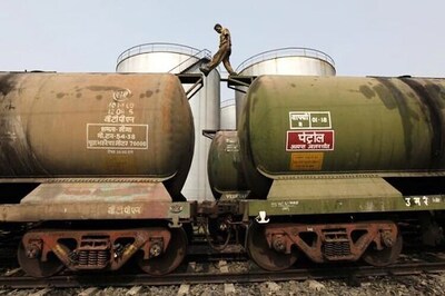 Global crude oil price crash: Who gains the most in India