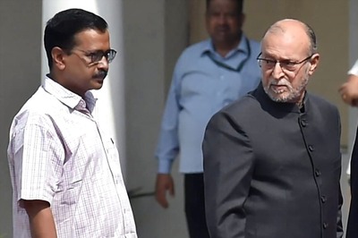 Supreme Court Slams L-G for 'Mountains of Garbage' in Delhi, Says Can't Blame CM