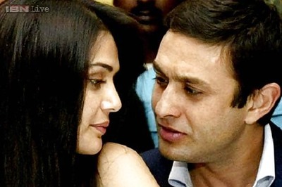 Preity Zinta-Ness Wadia fight is entirely their business, say celebrities