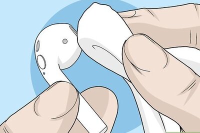 3 Simple Tips to Keep AirPods From Falling Out of Your Ear
