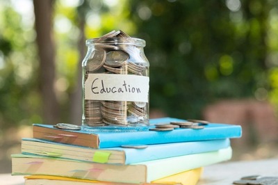 Empowering the Next Generation: Teaching Financial Independence to Youth