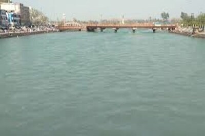 Ganga Gobbles Up Malda Villages, Many Left Homeless