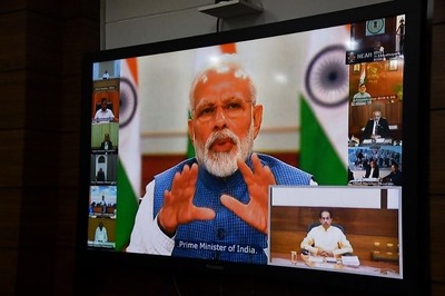 Coronavirus: PM Modi to Interact with Floor Leaders of Political Parties via Video Link on April 8