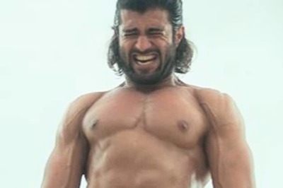 Liger: Netizens Hail Vijay Deverakonda's Macho Transformation in 'Trailer of the Year'