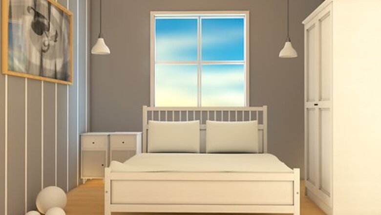 How to Affordably Decorate a Small Bedroom