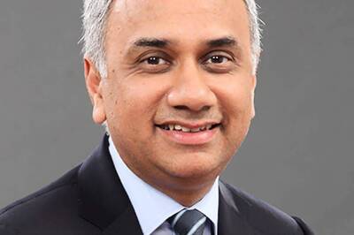 Infosys Re-Appoints Salil Parekh as CEO, MD For 5 Years; Grants Stock Options For Senior Execs