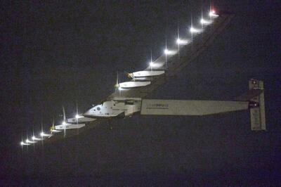 Solar Impulse takes off on delayed Pacific flight