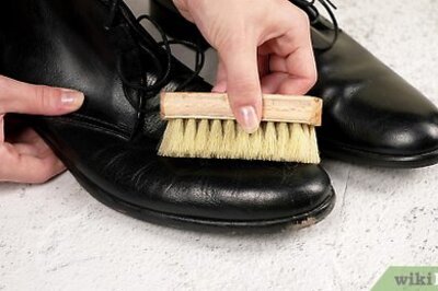 How to Clean Dress Shoes