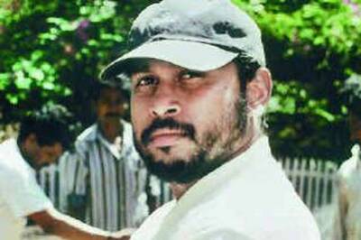 Filmmaker Shoojit Sircar was honoured at the Sera Bangali 2014