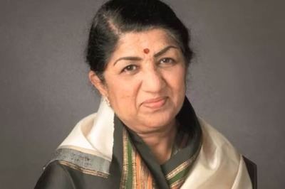 Lata Mangeshkar Death Anniversary: A Look At Her First Fee, Fancy Car Collection And More