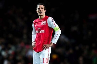 Robin van Persie could be sold: Wenger