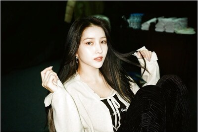 K-pop Star Sowon Slammed for Posing with Mannequin Dressed as Nazi Soldier, Management Apologises