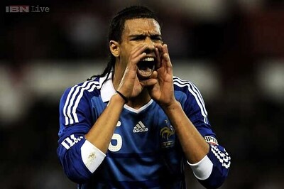 Capoue passes medical at Tottenham