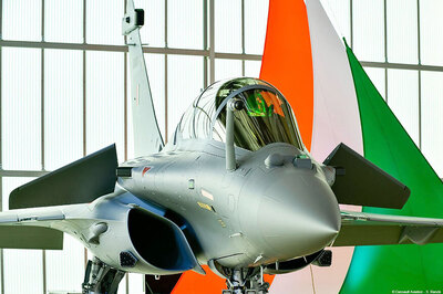 IAF Confident to Get Rafale Jet by May 2020 Despite Production Cut in France Amidst Coronavirus Scare