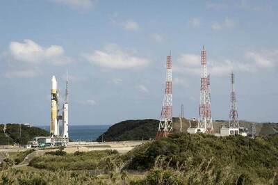 JAXA Teams up With Canon to Make Low-Cost, Mini Space Rocket