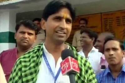 Will not leave Amethi: Kumar Vishwas