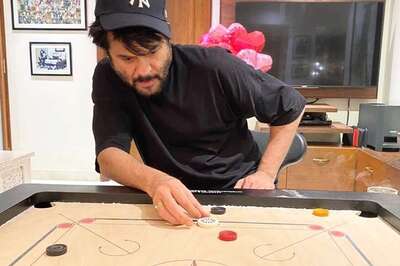 Anil Kapoor’s Quarantine Carrom Game with Wife Sunita is Gaining All Attention on Internet