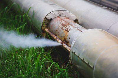 Delhi: 24 Students Hospitalised Due to 'Gas Leak' Near School in Naraina; Railways Reacts