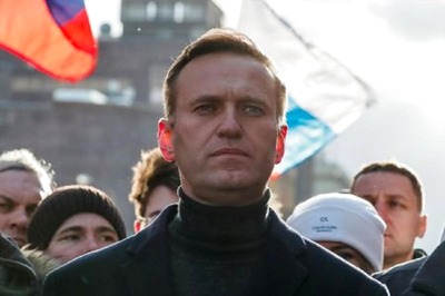 Navalny Accuses Putin of Being Behind His Poisoning in First Interview Since Hospitalisation