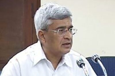 Live Streaming: Prakash Karat on Left meeting outcome