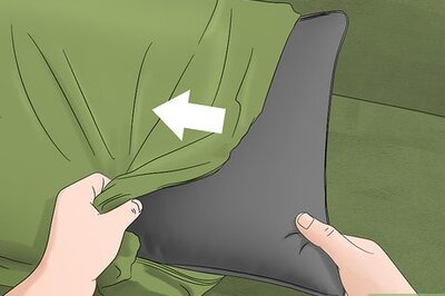How to Clean Couch Pillows