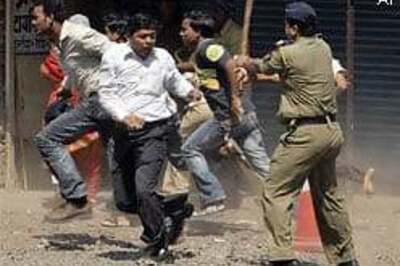 MNS workers on a rampage in Kalyan, burn two buses