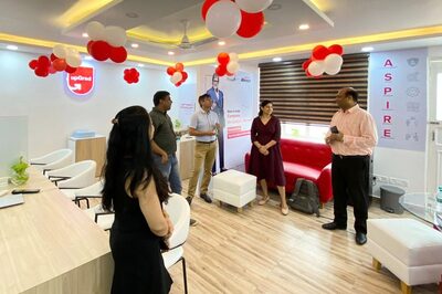 UpGrad Launches 5 Offline Centres Across India