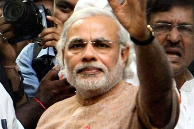 Modi attends BJP meet, to discuss 2014 poll strategy